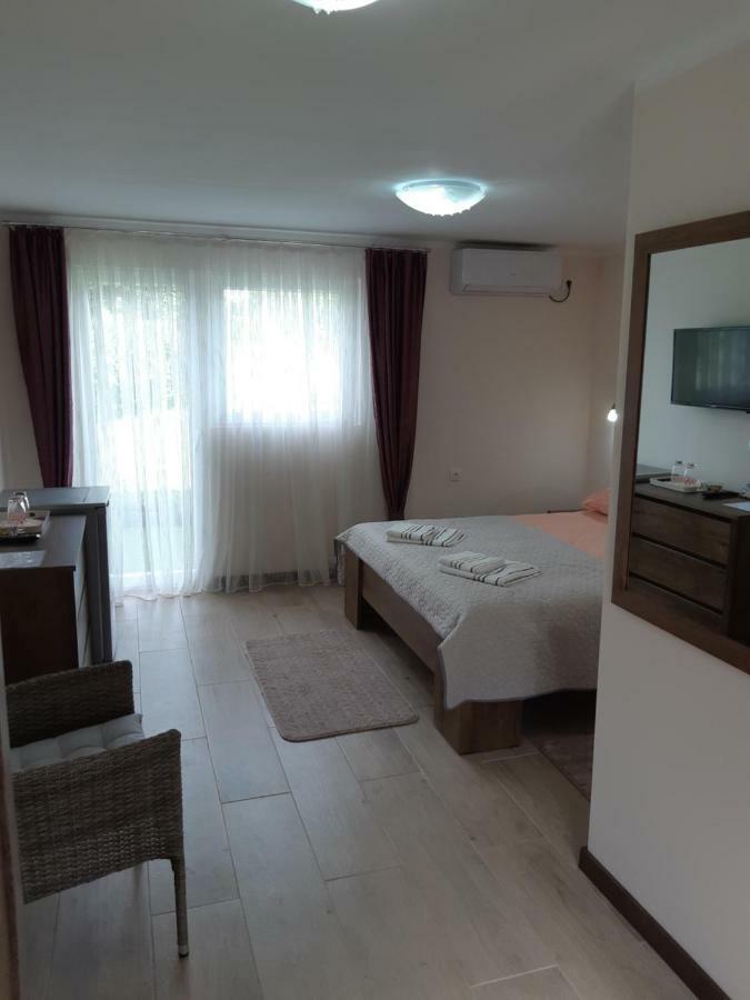 Apartments Kozjan Karlovac Exteriör bild